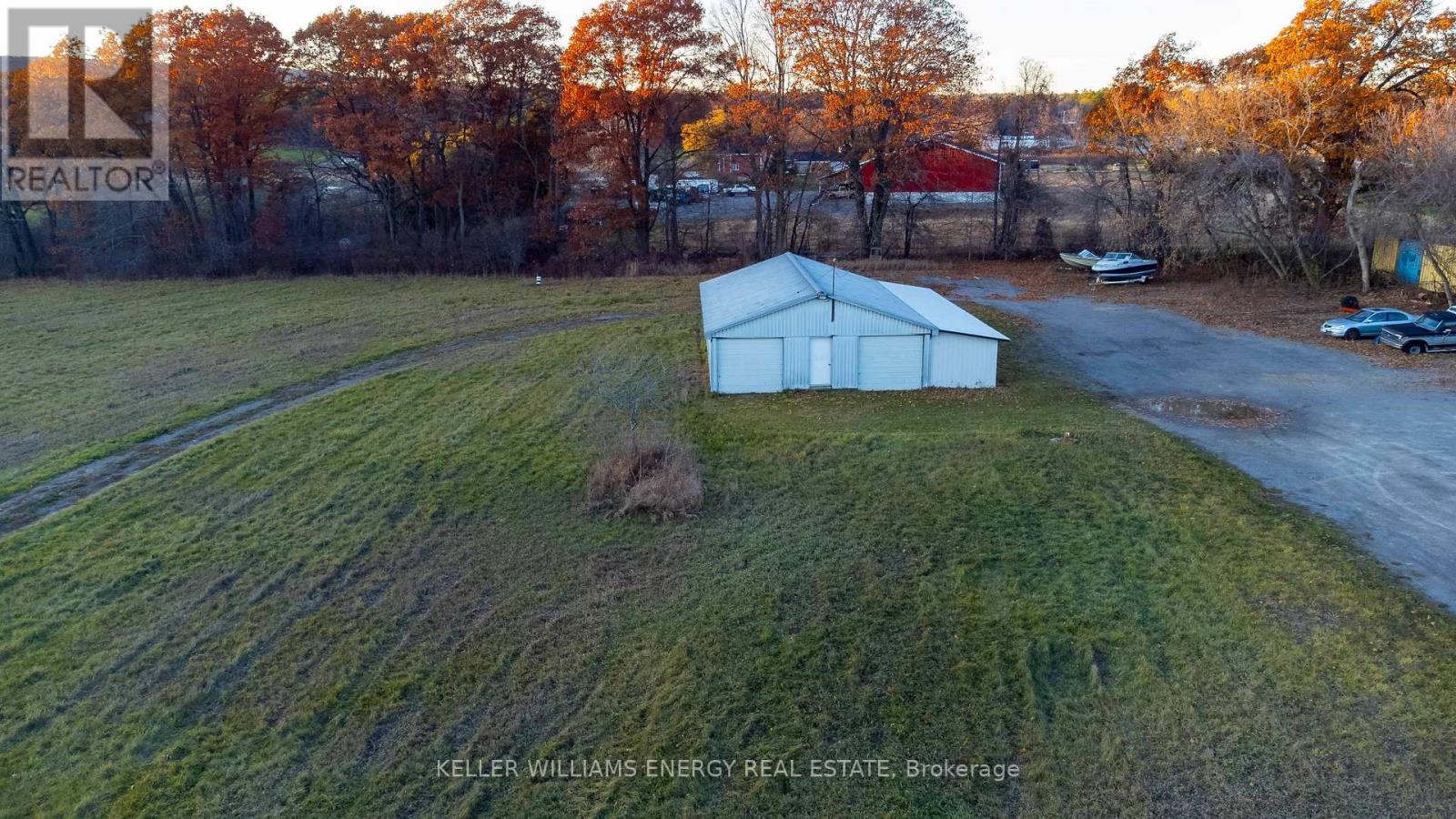 996 COUNTY ROAD 40 ROAD