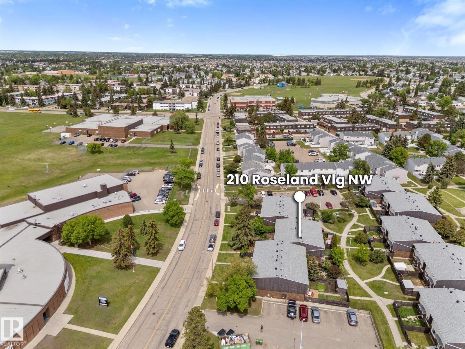 210 ROSELAND VG NW