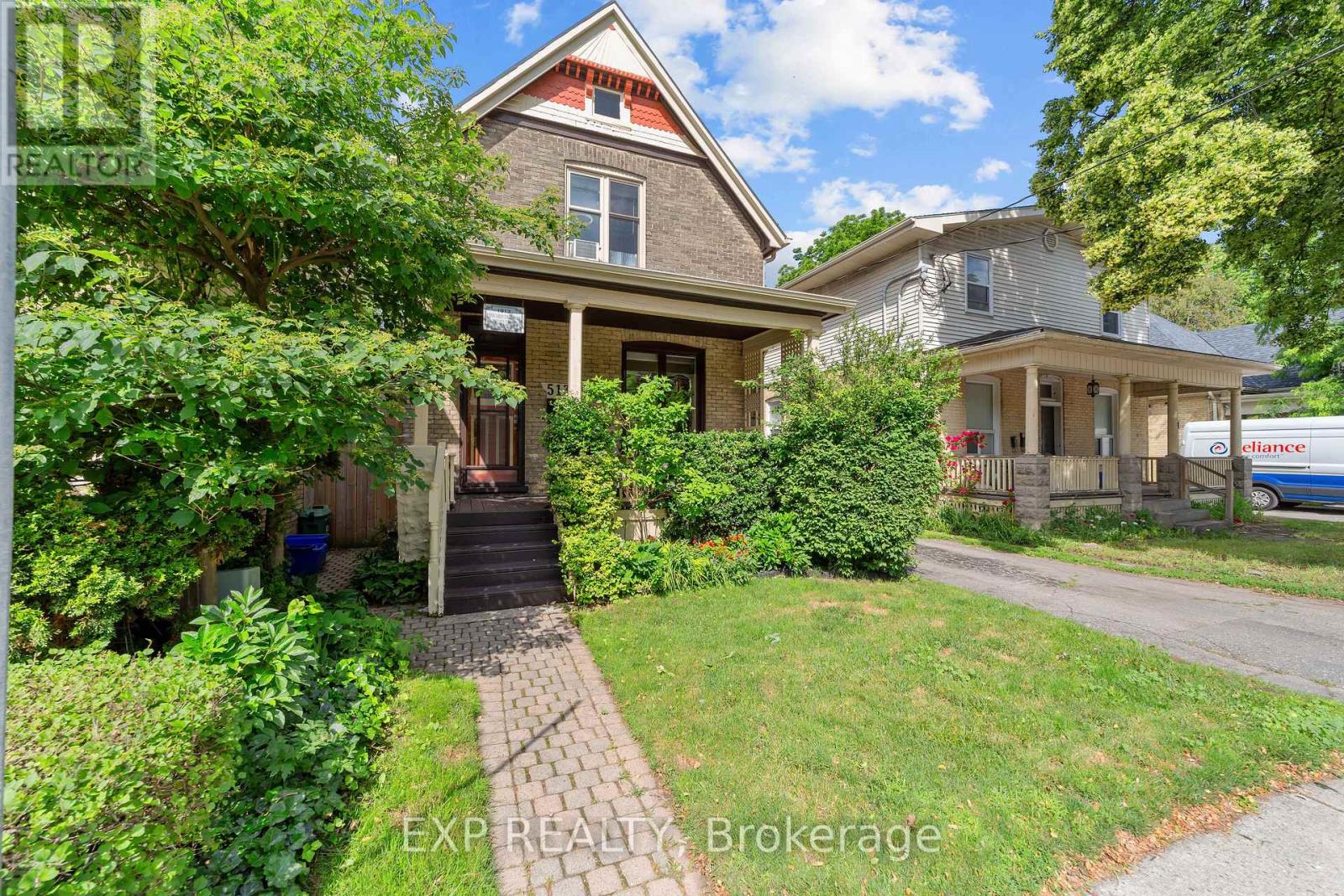 513 QUEBEC STREET