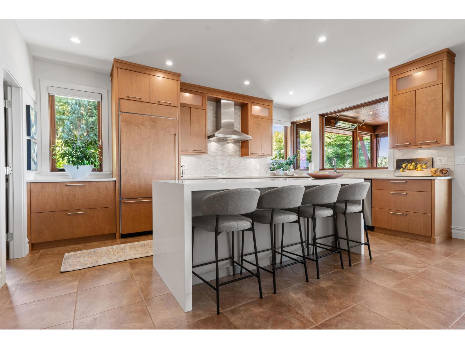 50153 MT ARCHIBALD PLACE|Eastern Hillsides