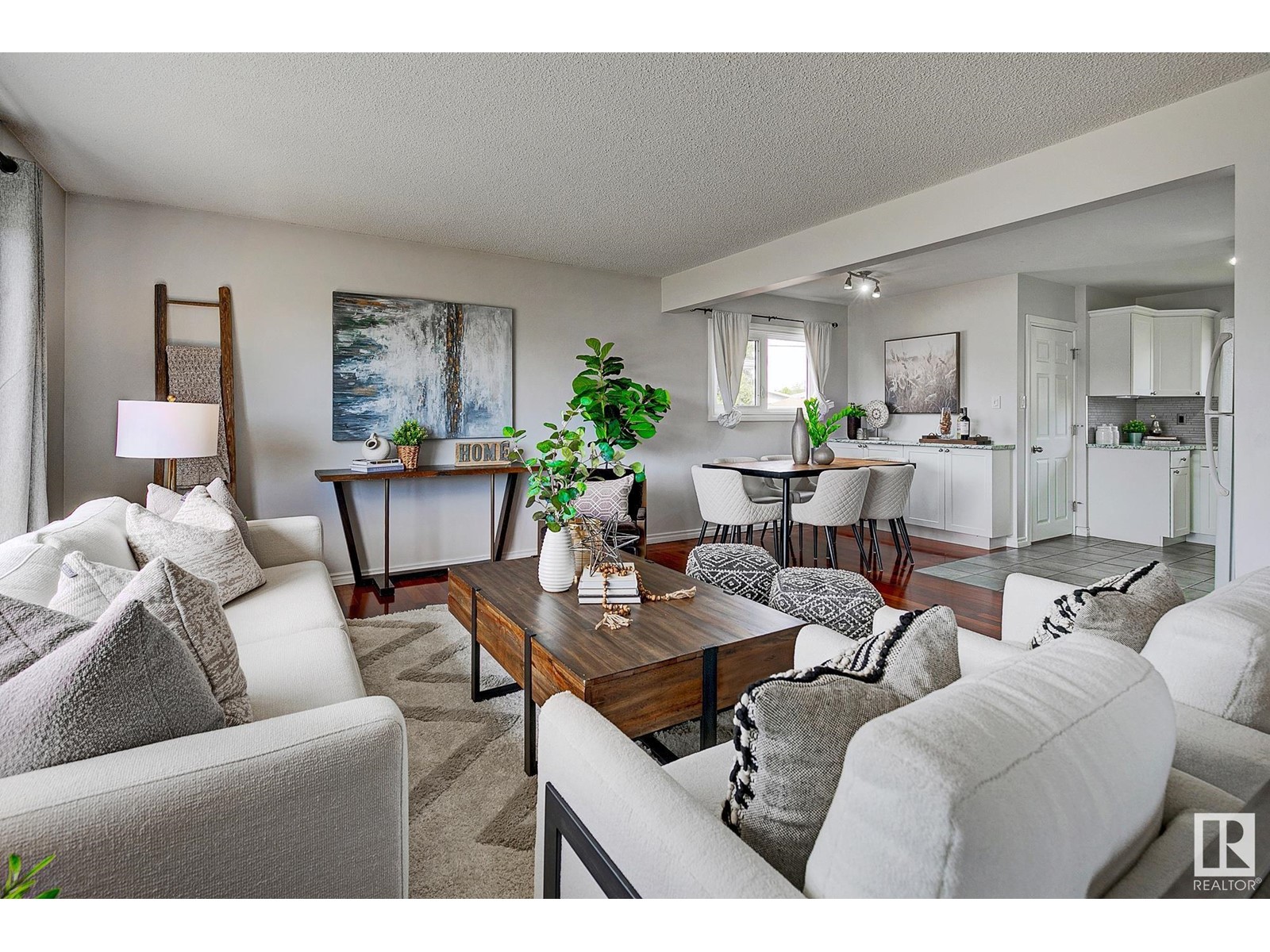 7204 135A AV NW