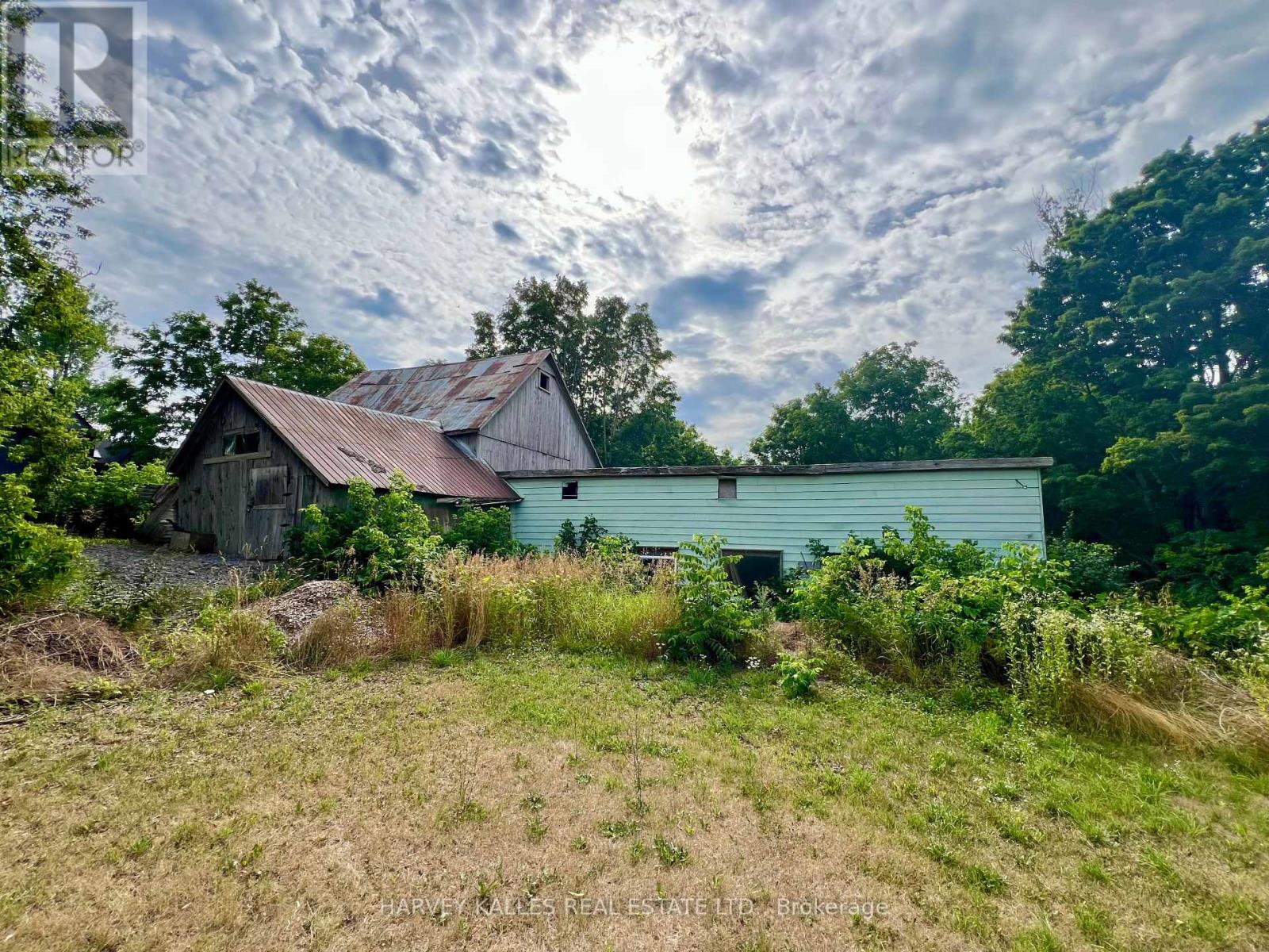 496 COUNTY RD 10 ROAD