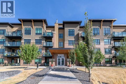 302, 145 Burma Star Road SW Calgary AB T3E8A8