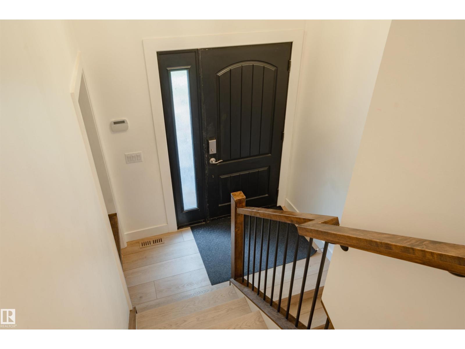 13 Flagstone CR