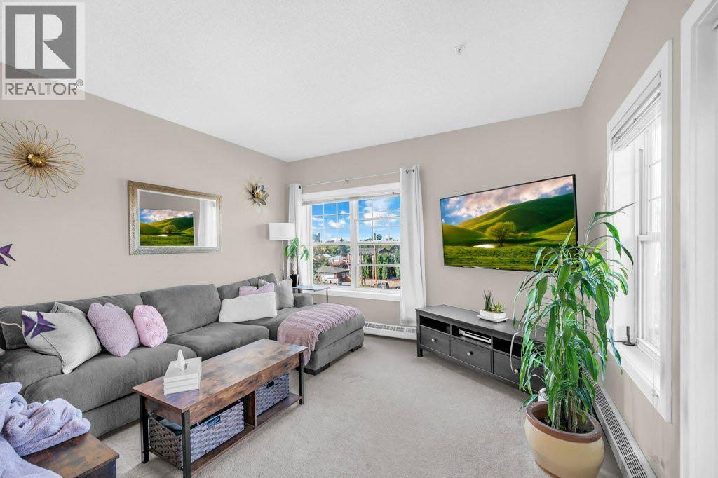 301, 1414 17 Street SE