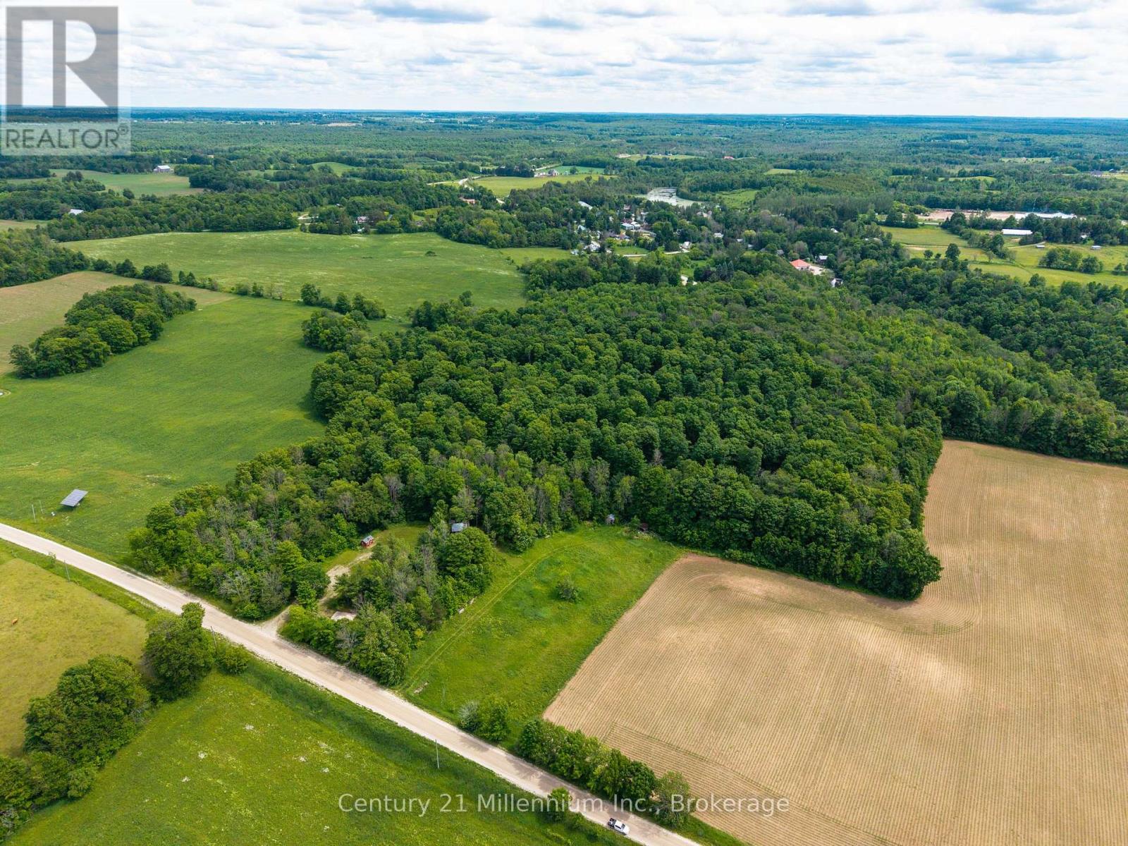 24784 HOLLAND SYDENHAM TOWNLINE