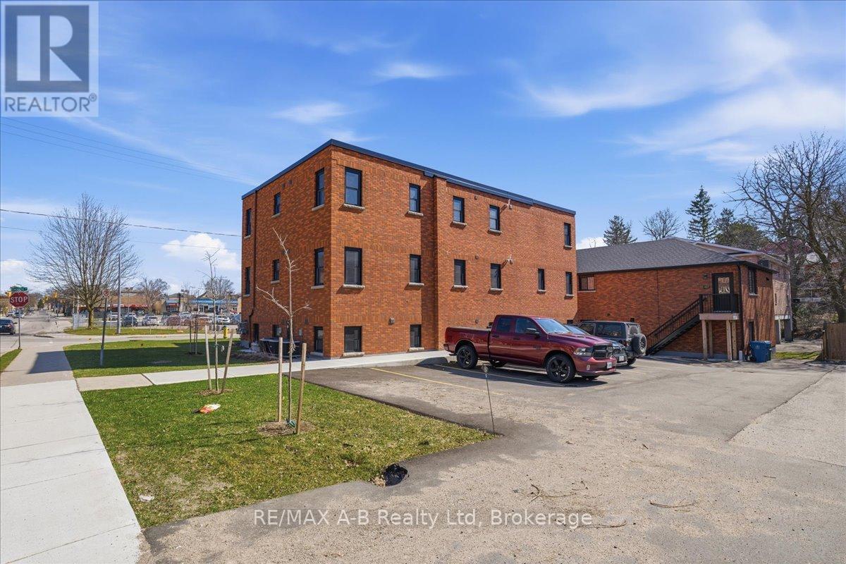 1 - 74A CHURCH STREET