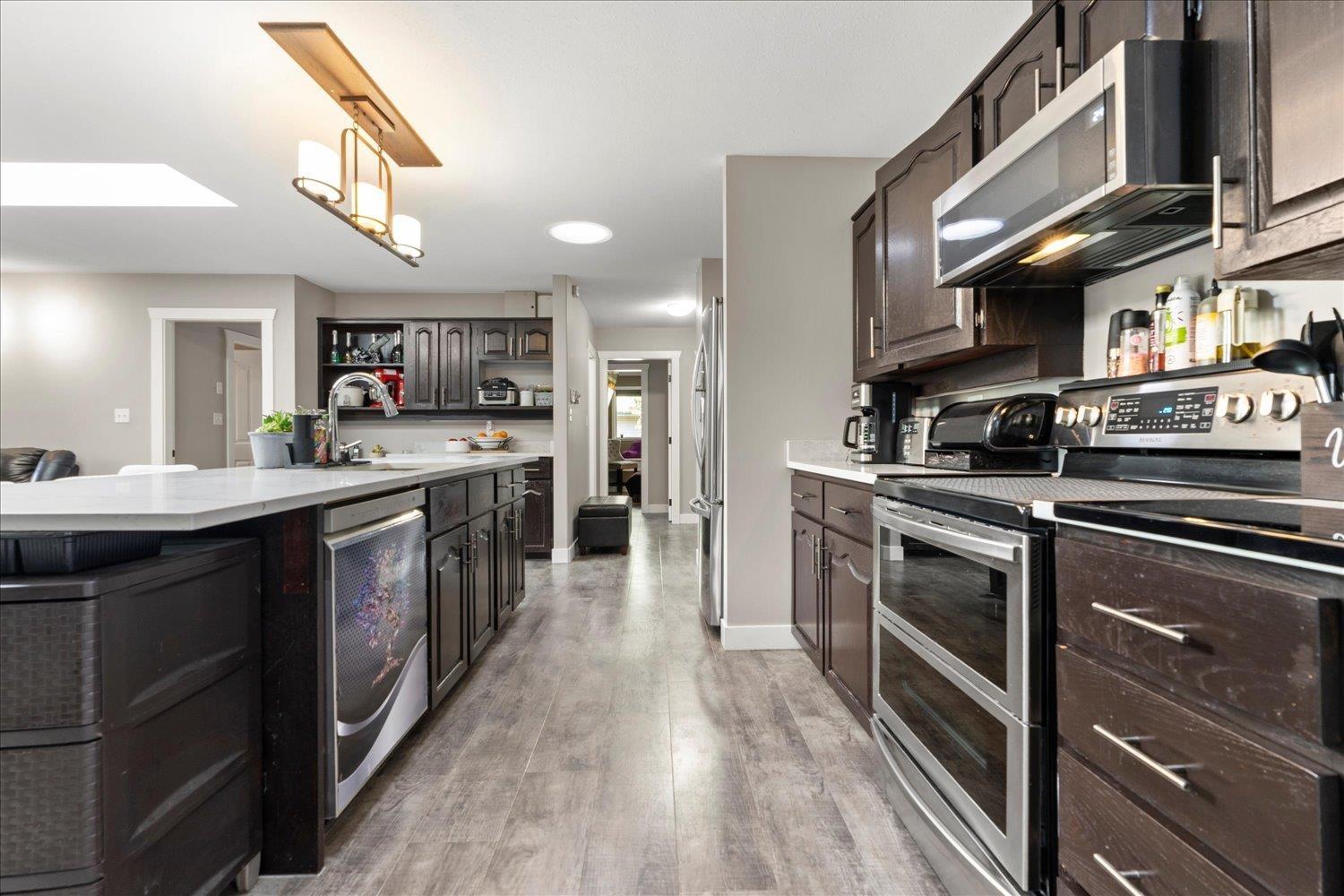 4 10200 GRAY ROAD|Popkum