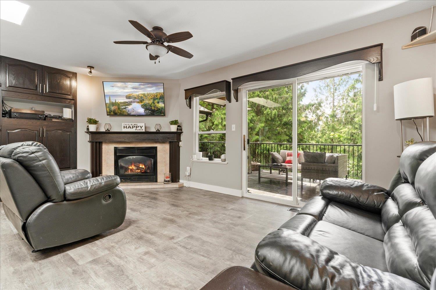 4 10200 GRAY ROAD|Popkum