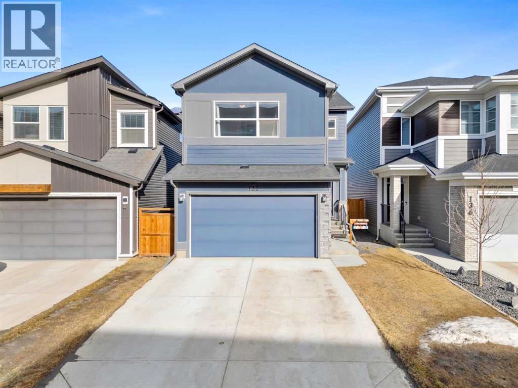 132 Wolf Hollow Crescent SE