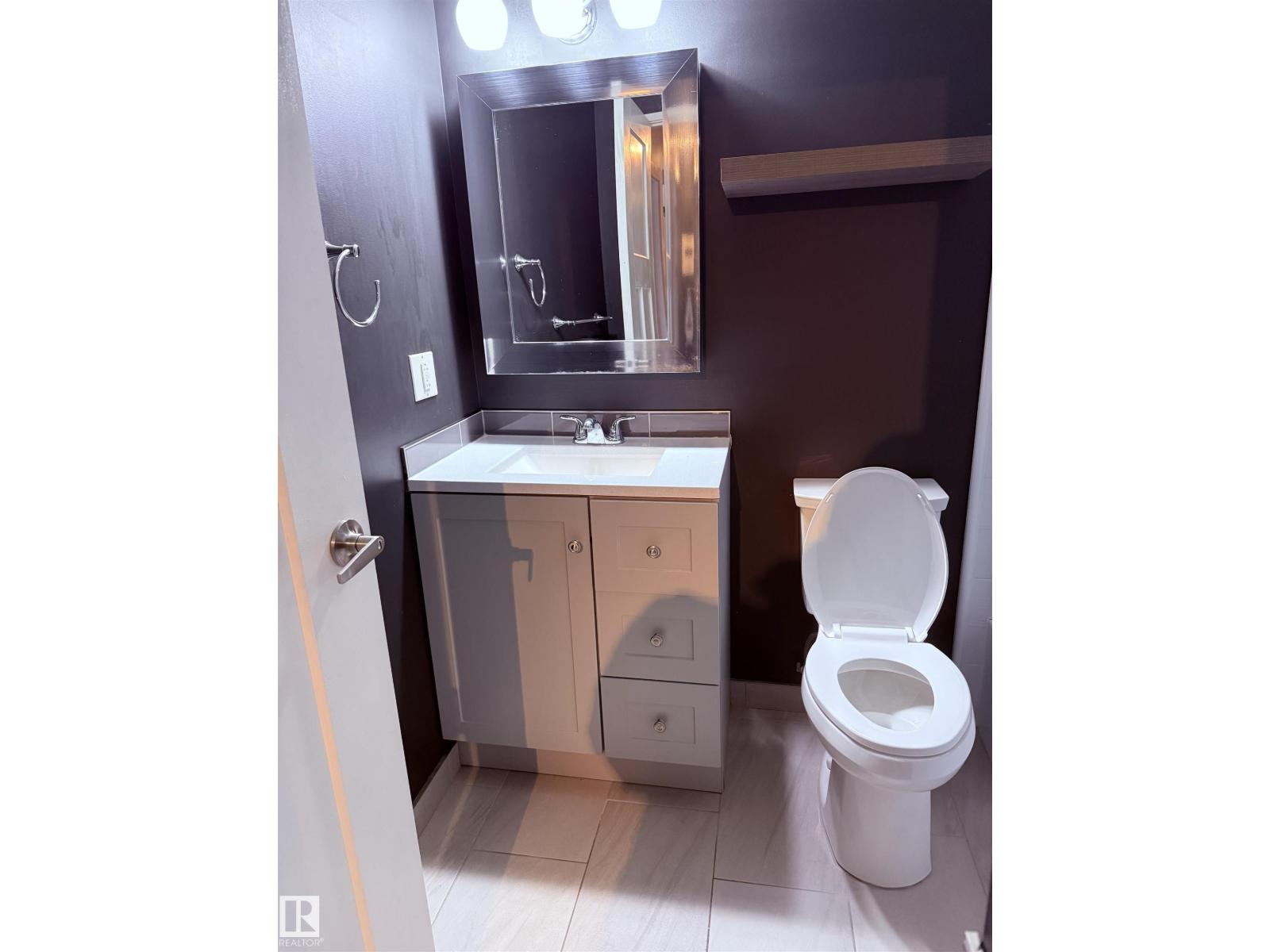 #301 10606 123 ST NW