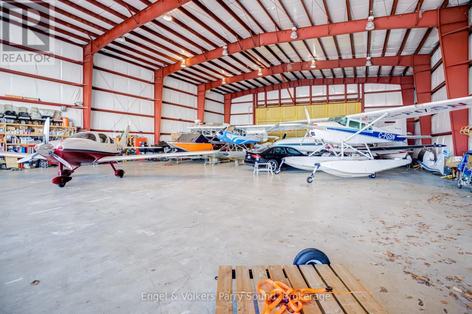 14 HANGAR ROAD