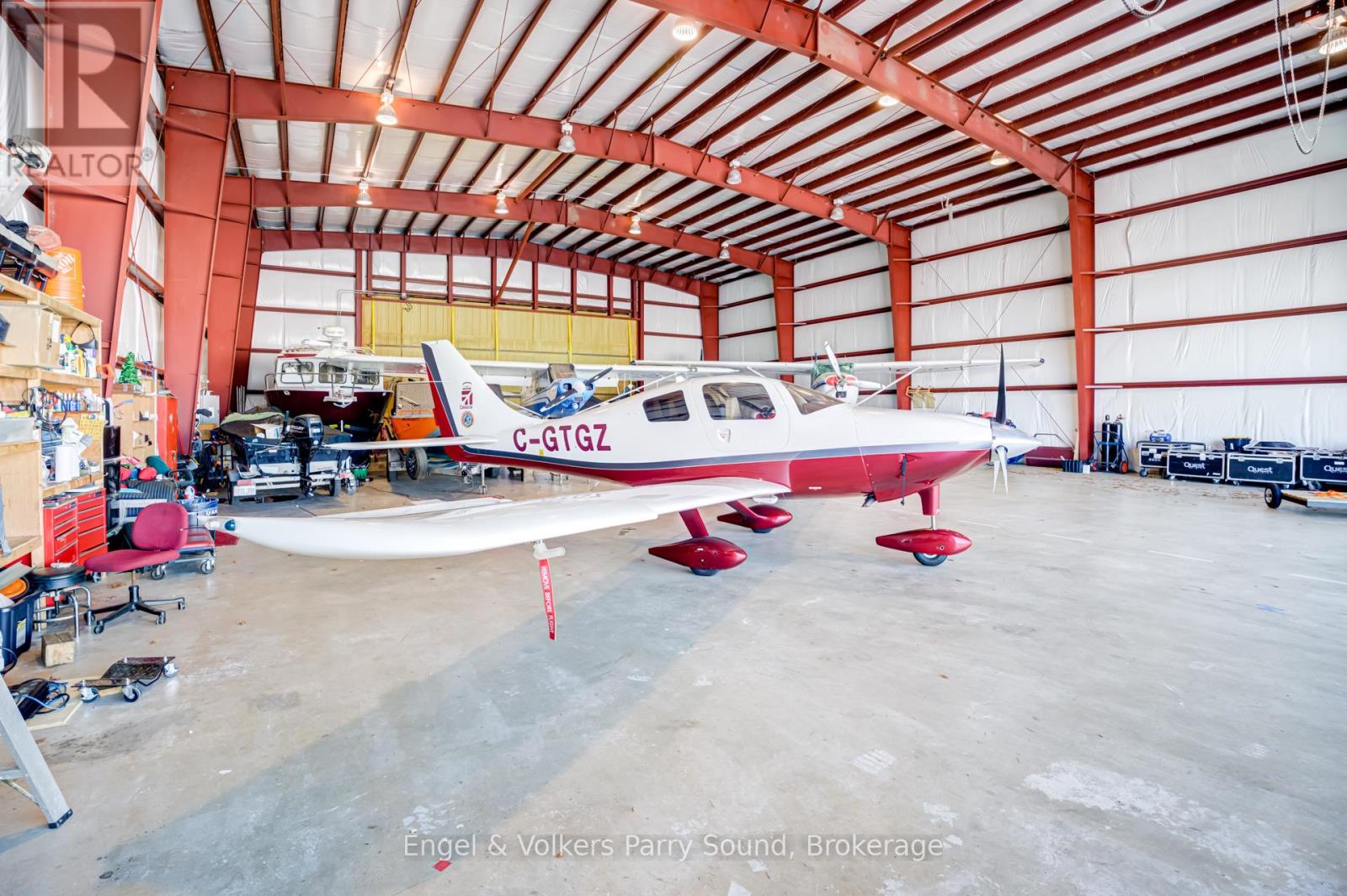 14 HANGAR ROAD