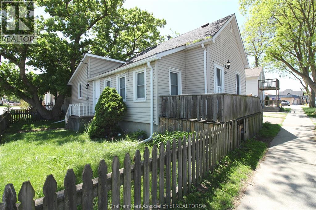 175 Davis STREET