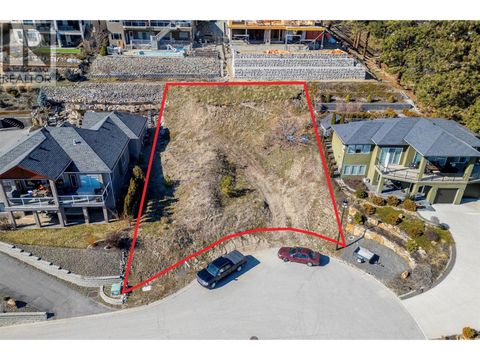 6486 Sherburn Road Peachland BC V0H1X7