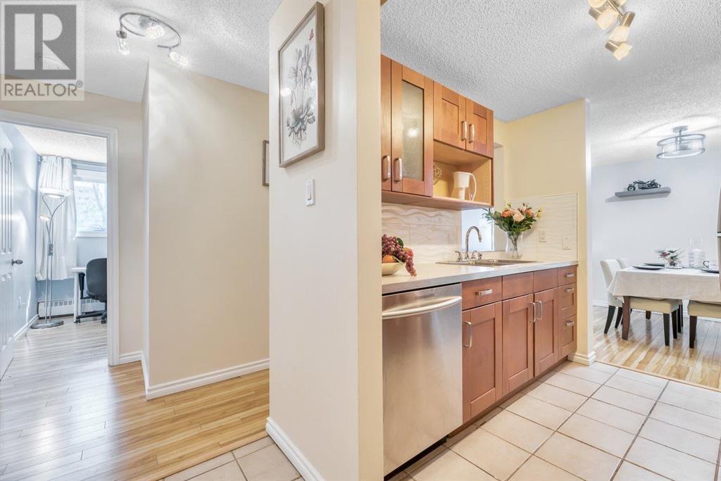 113, 550 Westwood Drive SW