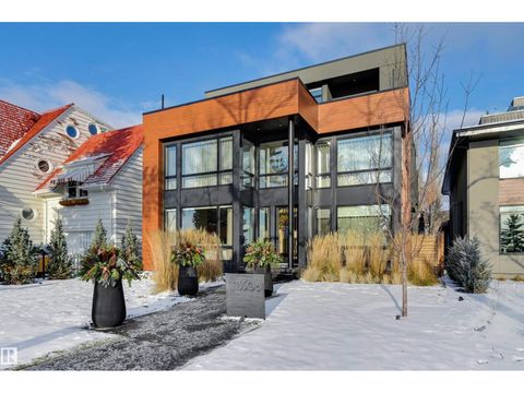 13508 RAVINE DR NW Edmonton AB T5N3L8