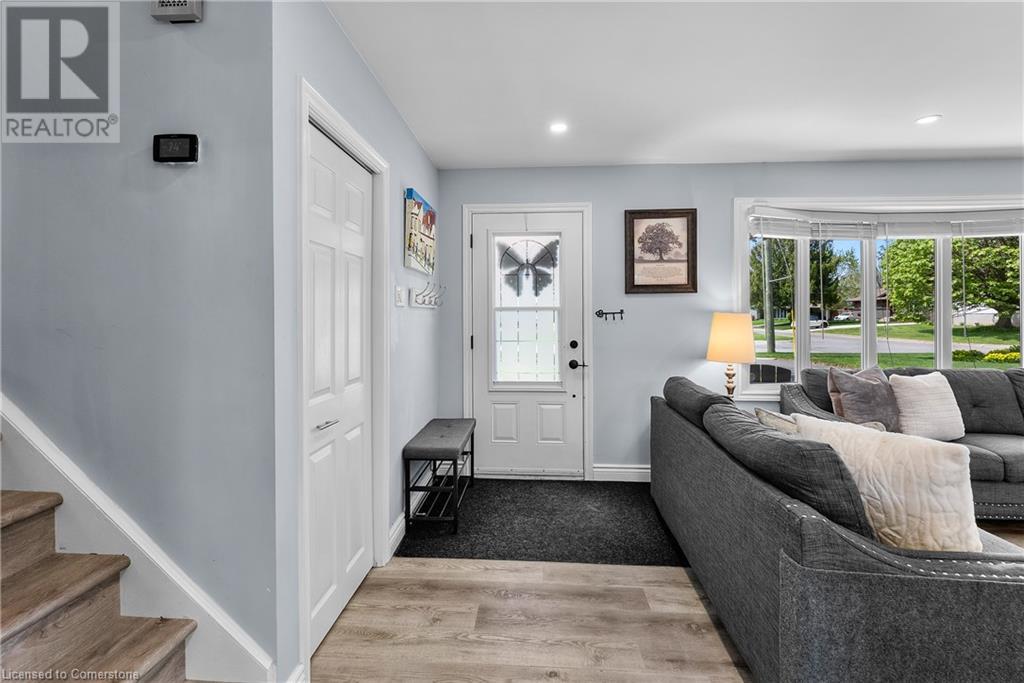 4480 QUEENSWAY Garden