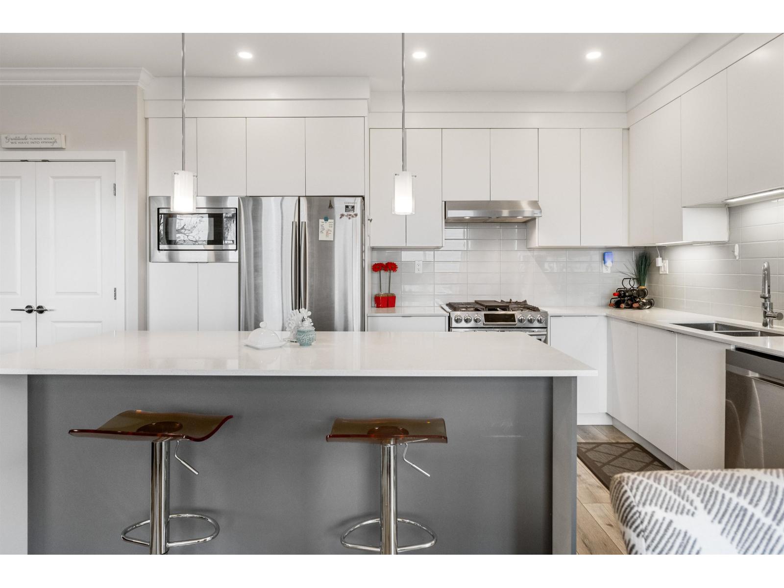 15 31548 UPPER MACLURE ROAD