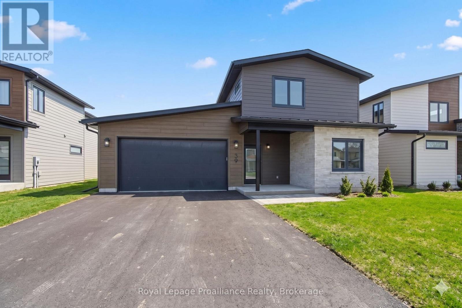 39 FRASER DRIVE
