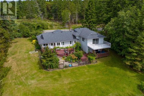 2201 Sherritt Dr Nanoose Bay BC V9P9E9