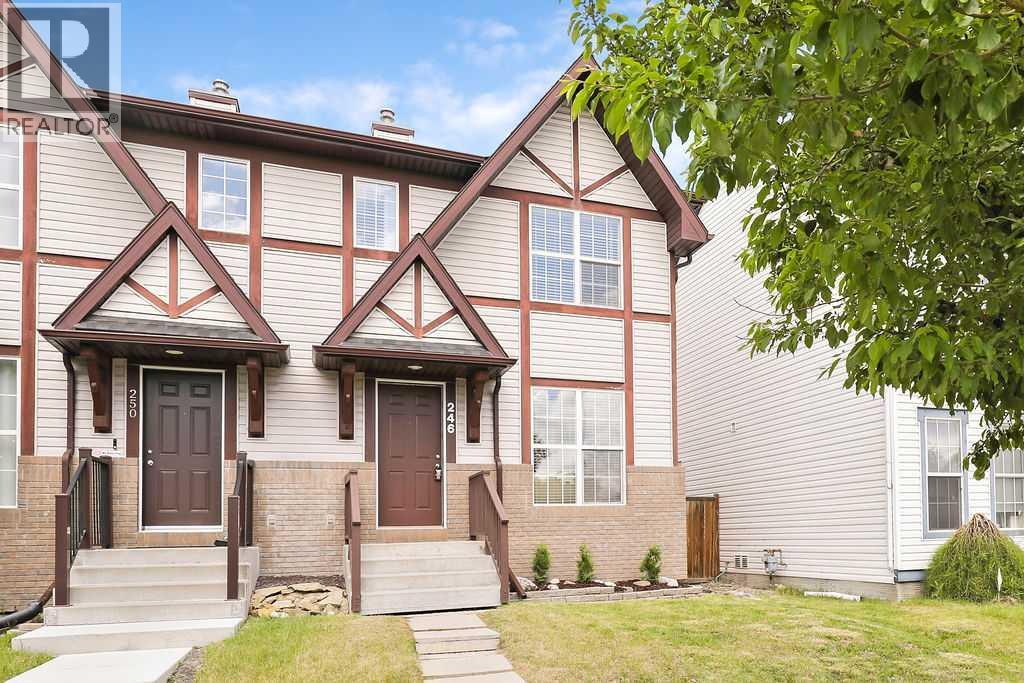 246 Elgin View SE