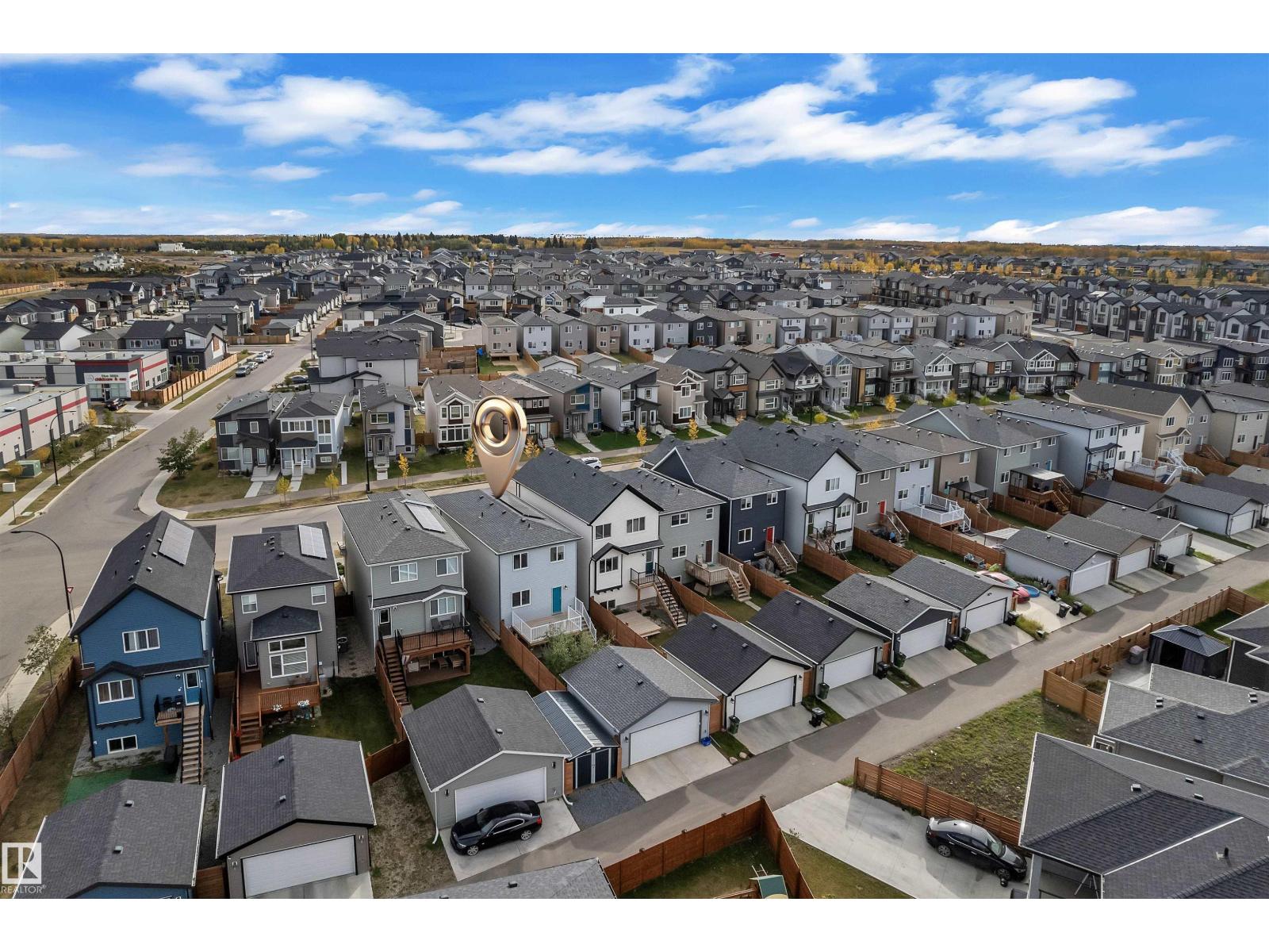 176 CHARLESWORTH DR SW