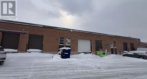 10-11 - 150 FERRIER STREET Markham (Milliken Mills West) ON L3R3K3