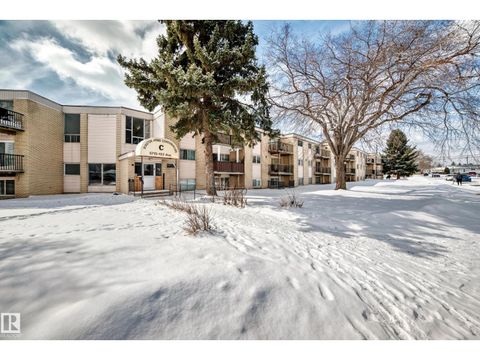 #5C 5715 133 AV NW Edmonton AB T5A0K3