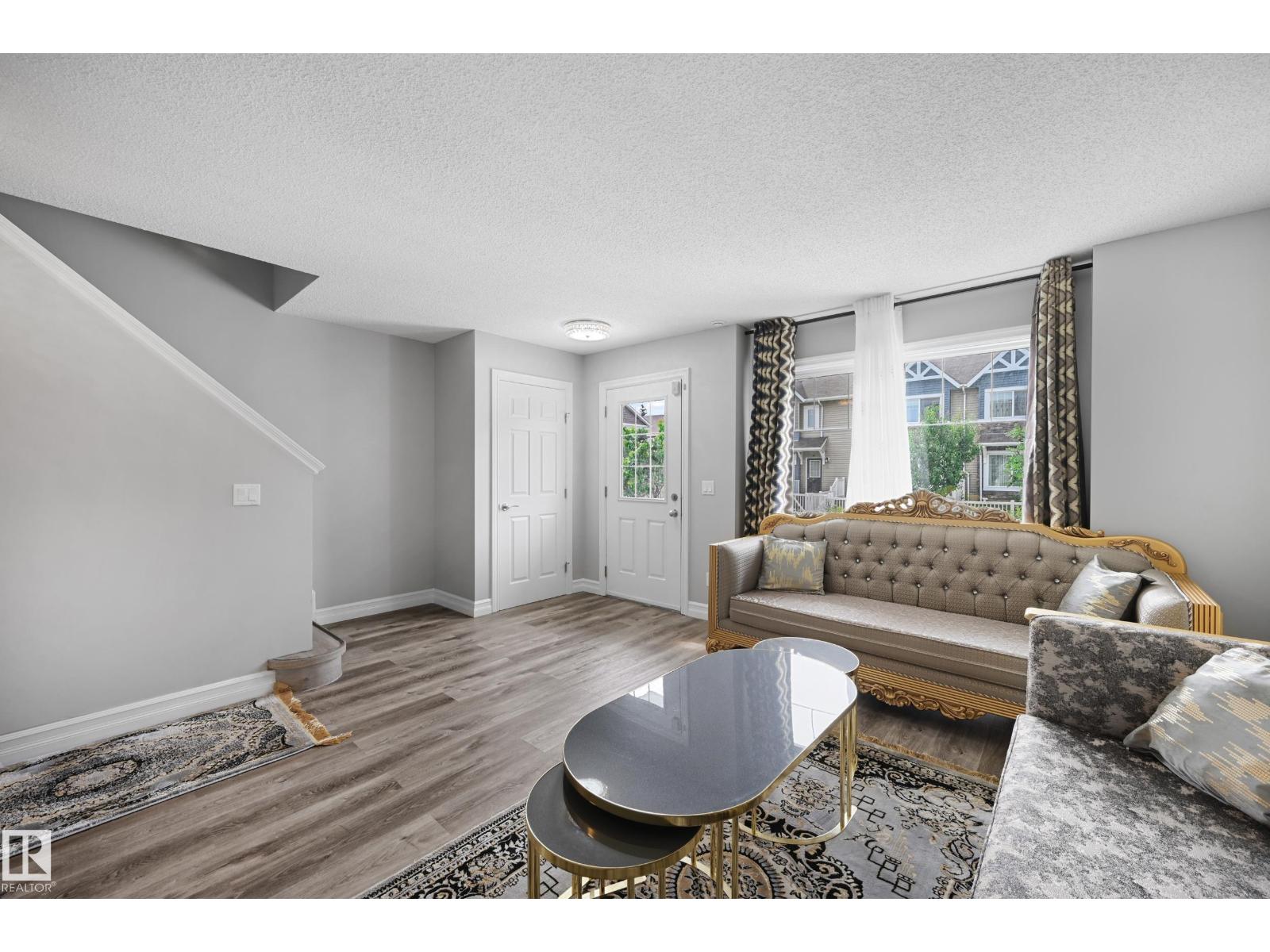 #52 14621 121 ST NW