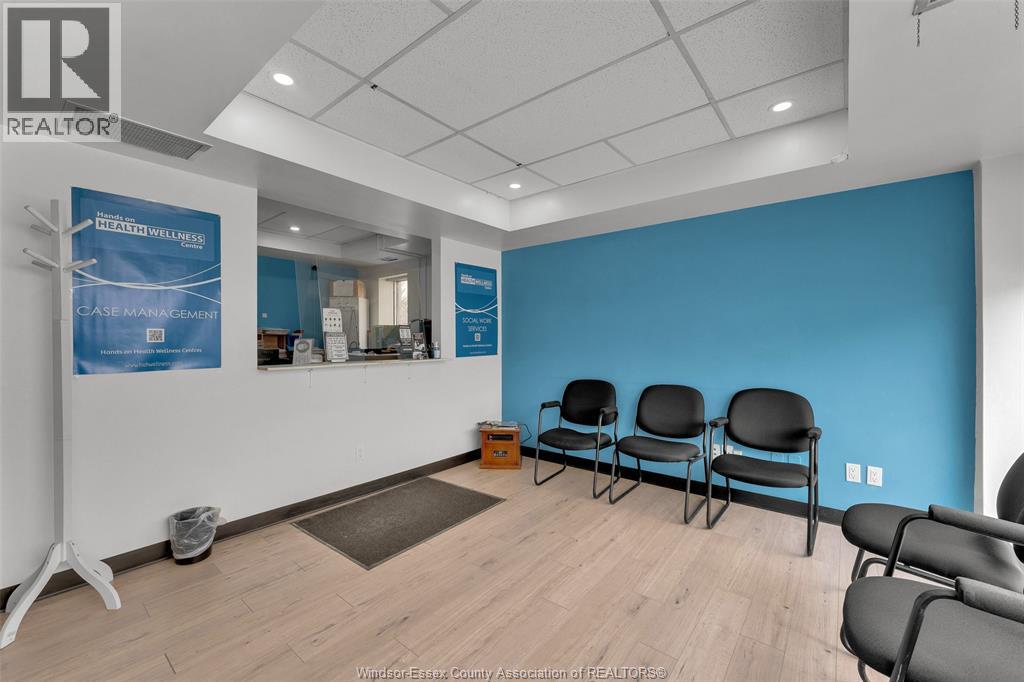 3905-3911 TECUMSEH ROAD East