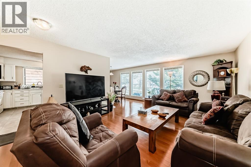 76 Edgewood Drive NW