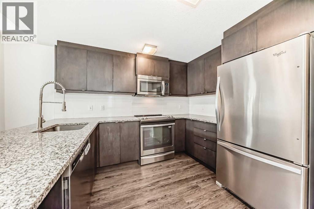 121, 15 Aspenmont Heights SW