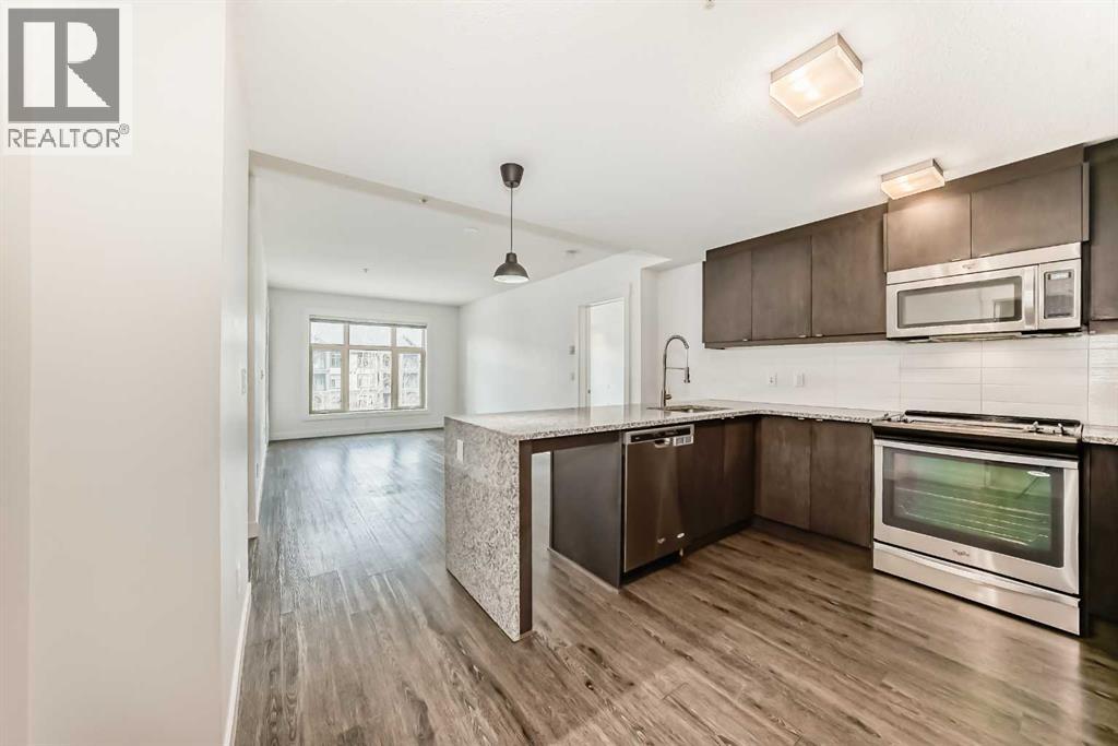 121, 15 Aspenmont Heights SW