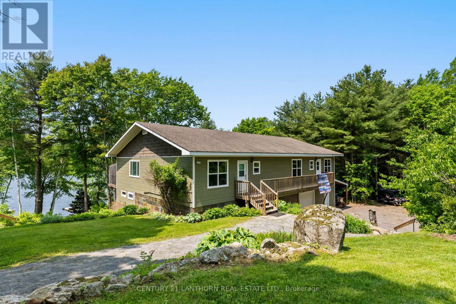32 FOREST BREEZE LANE