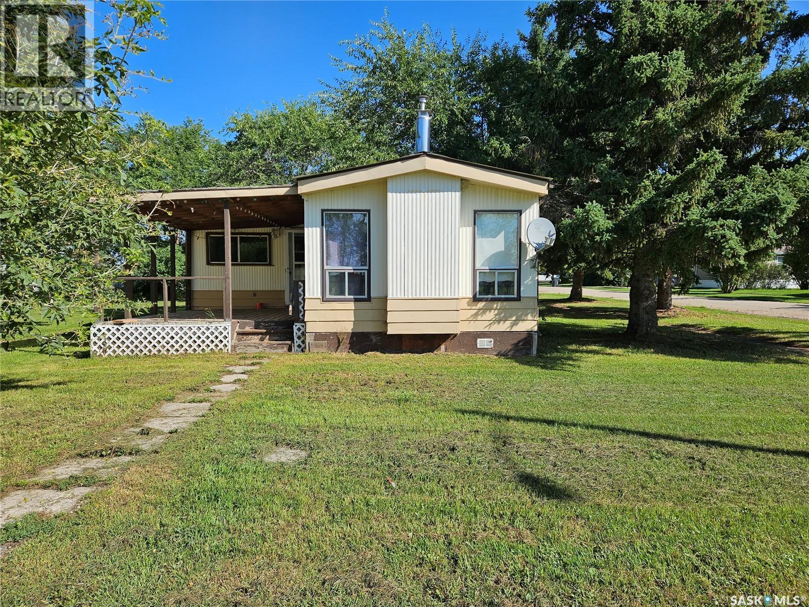 216 Railway AVENUE