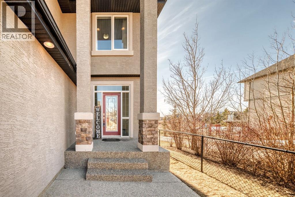 204 Sage Valley Close NW