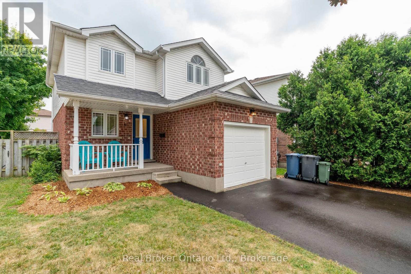 41 CANDLEWOOD DRIVE