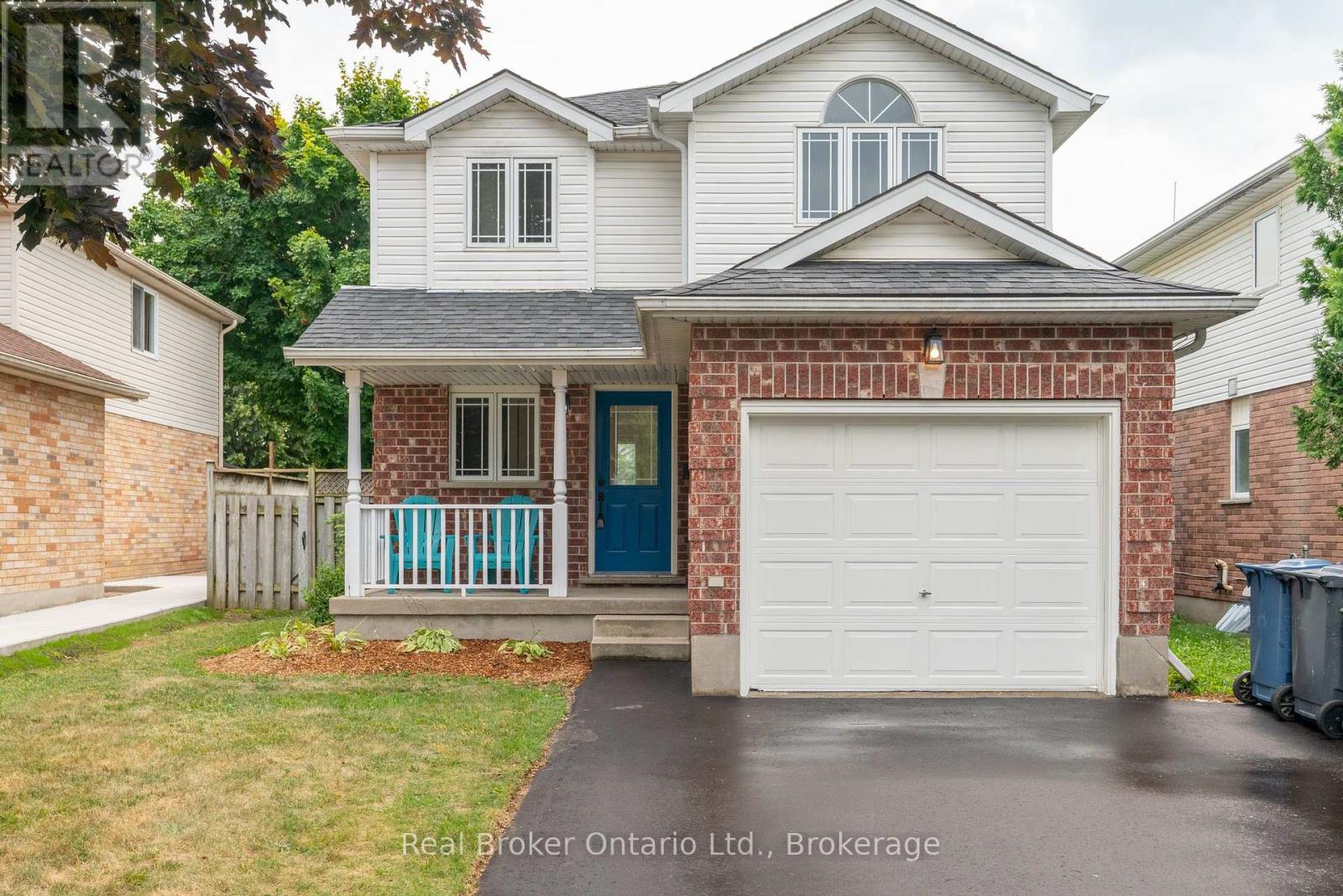 41 CANDLEWOOD DRIVE