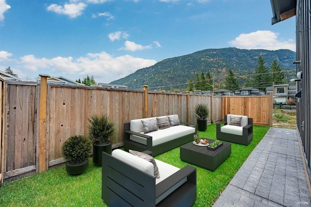 20 798 HOT SPRINGS ROAD|Harrison Hot Springs