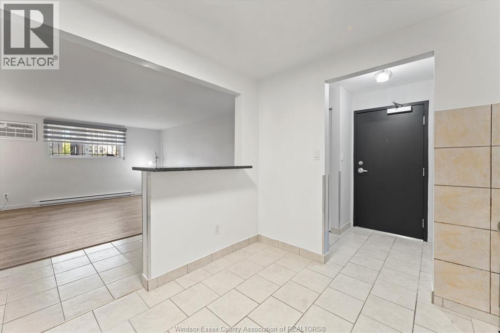 1160 HOWARD Unit# 102