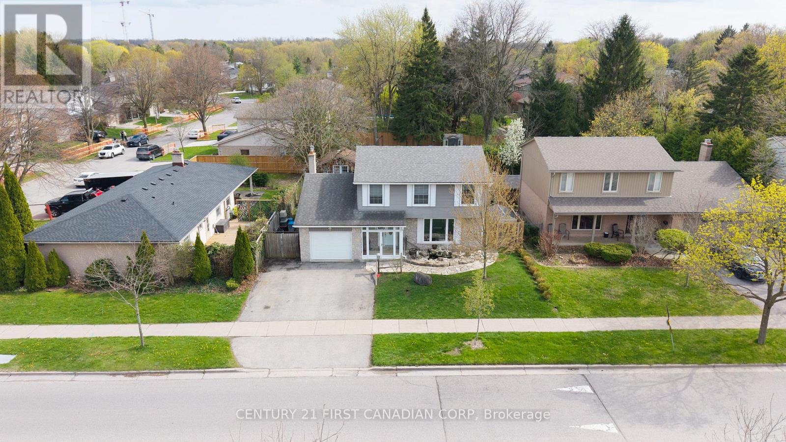 1093 VISCOUNT ROAD