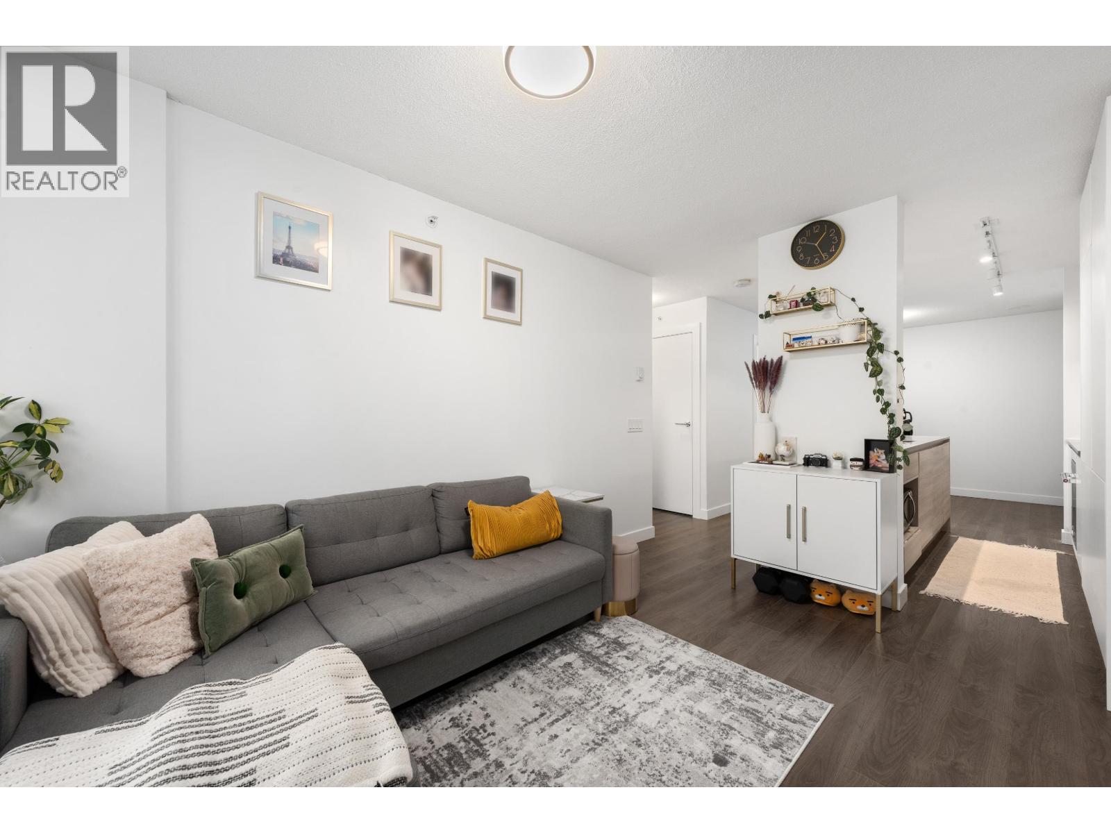 2509 908 QUAYSIDE DRIVE