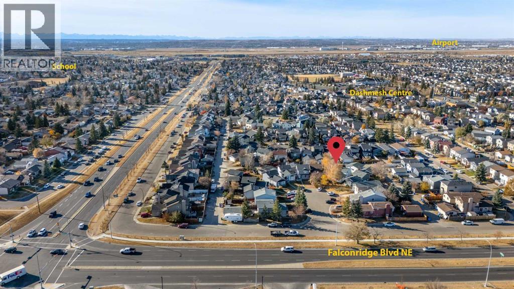 13 Martingrove Court NE