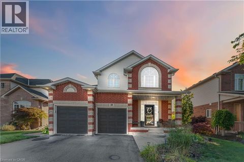 39 HONEY LOCUST Circle Thorold ON L2V5E3