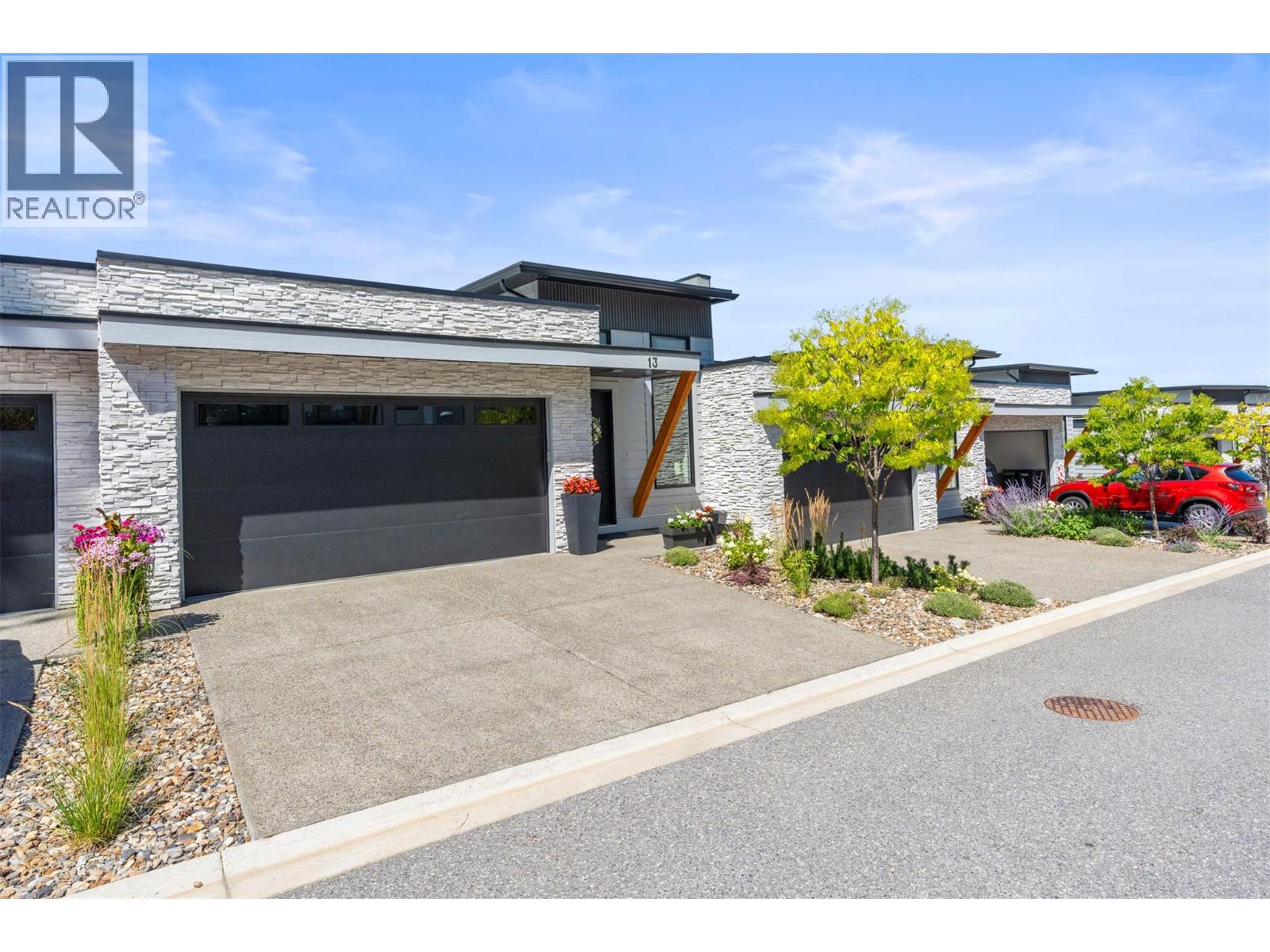 269 Diamond Way Unit# 13