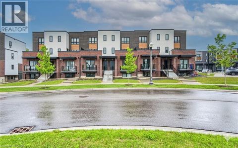 253 CHAPEL HILL Drive Kitchener ON N2R0S4