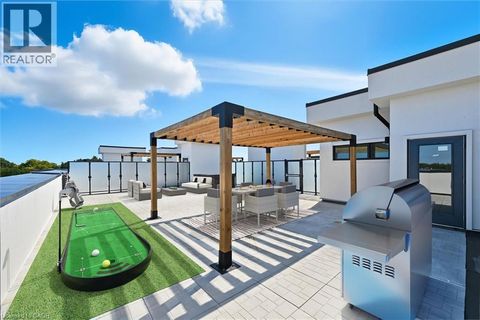 123 MAURICE Drive Unit# 409 Oakville ON L6K2W6