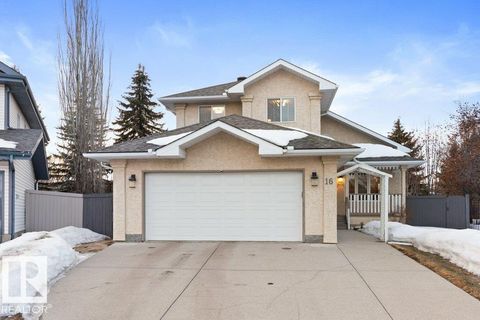 16 OAKMONT DR St. Albert AB T8N6K6