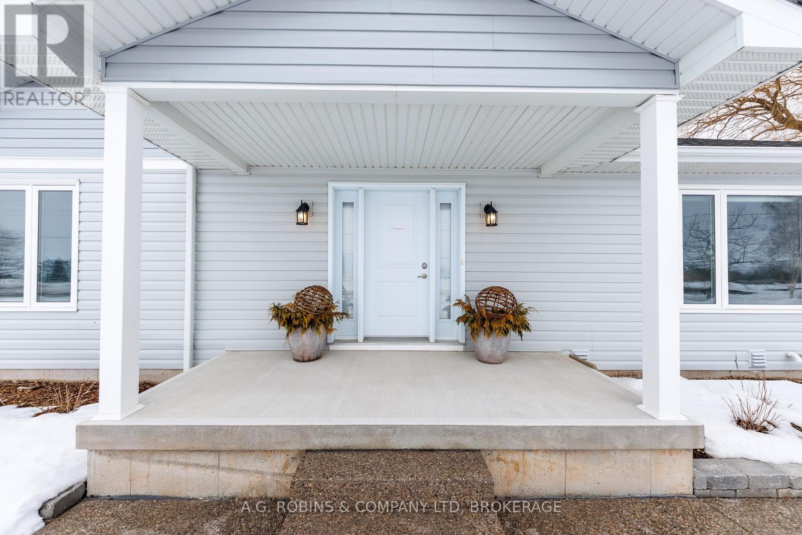 11716 LAKESHORE ROAD